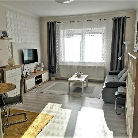 Sweet Central Apartment ,In The City Center إغير المظهر الخارجي الصورة