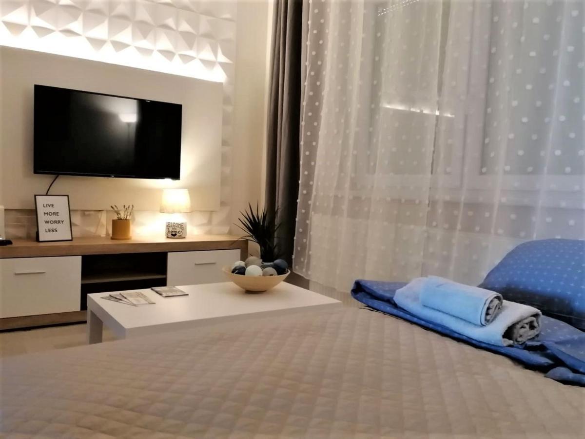 Sweet Central Apartment ,In The City Center إغير المظهر الخارجي الصورة